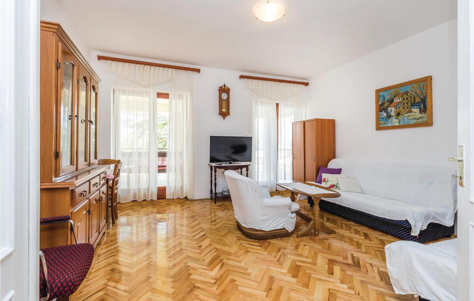 2 Bedroom Stunning Apartment In Senj سينج المظهر الخارجي الصورة