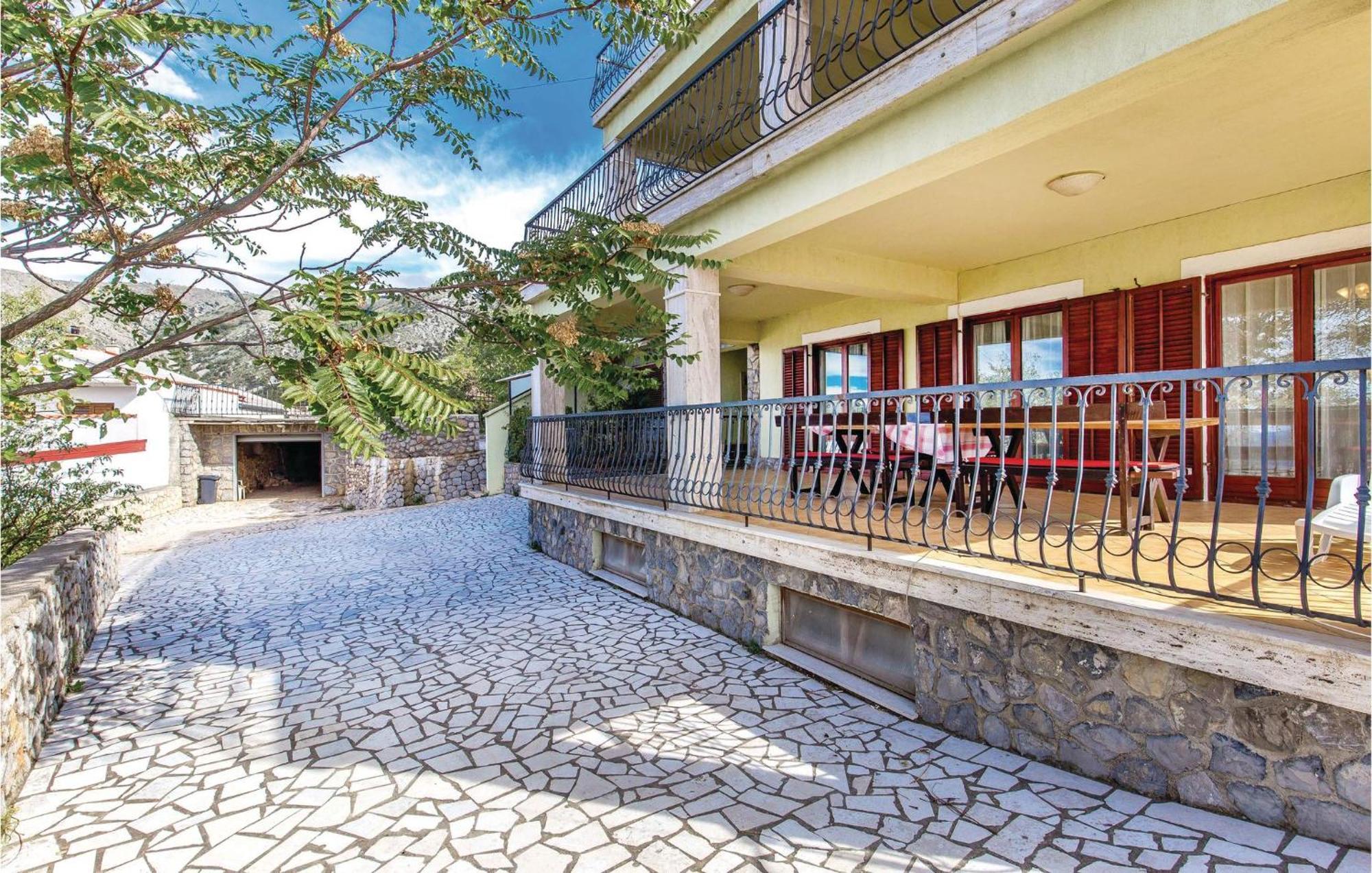 2 Bedroom Stunning Apartment In Senj سينج المظهر الخارجي الصورة
